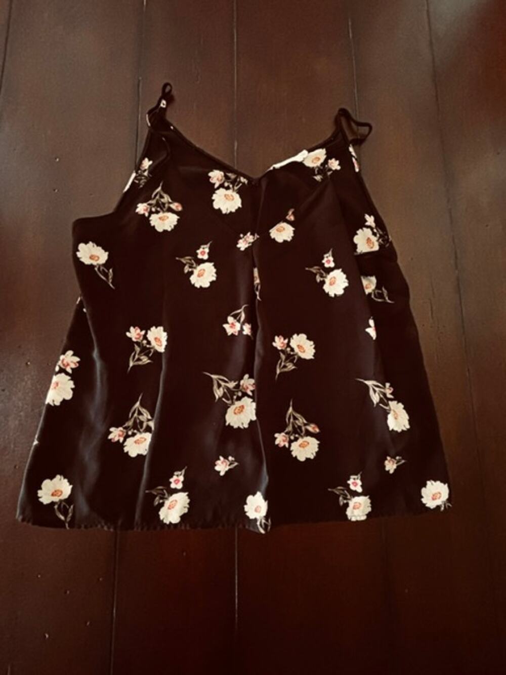 Lush Women’s Floral Cami Tank Top XL‎ Black Pink White V-Neck